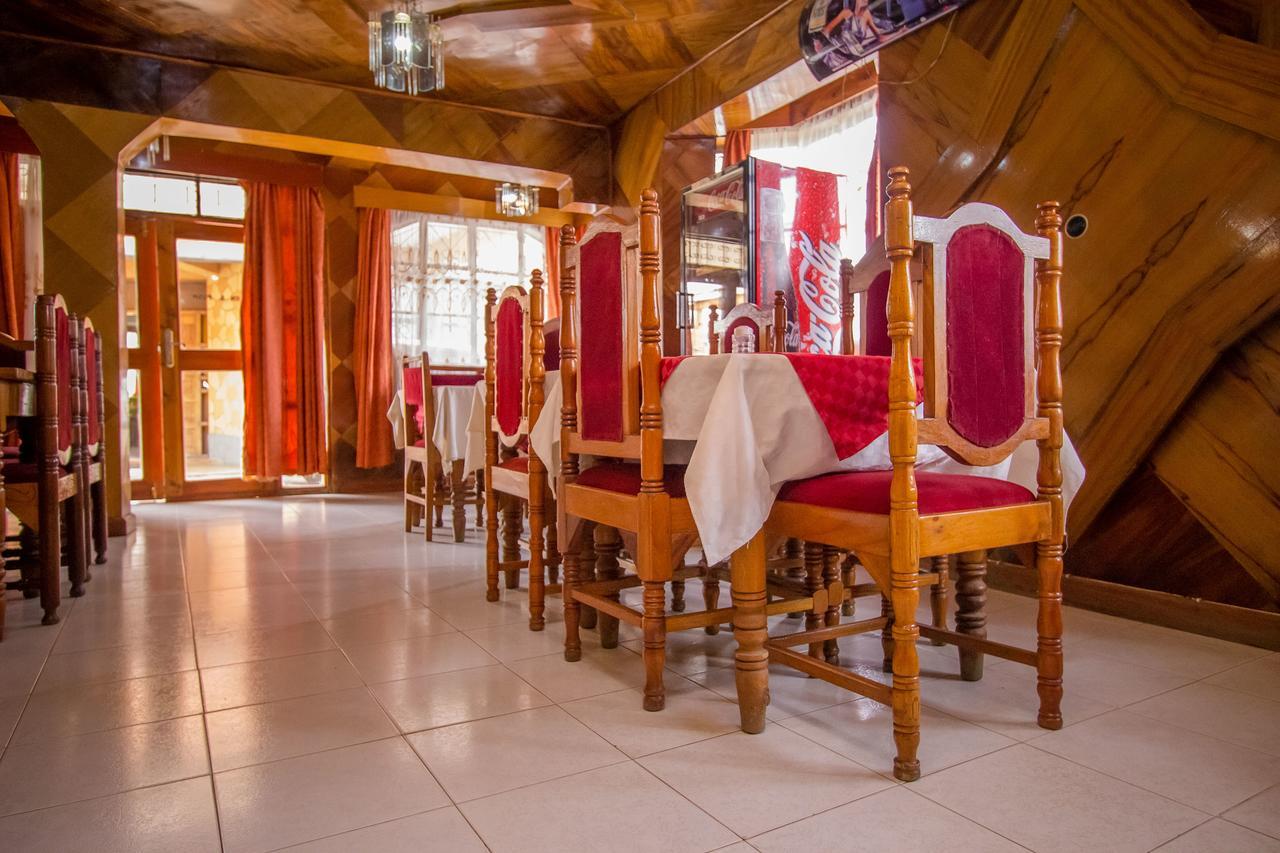 Hotel Genevieve Nakuru Zewnętrze zdjęcie