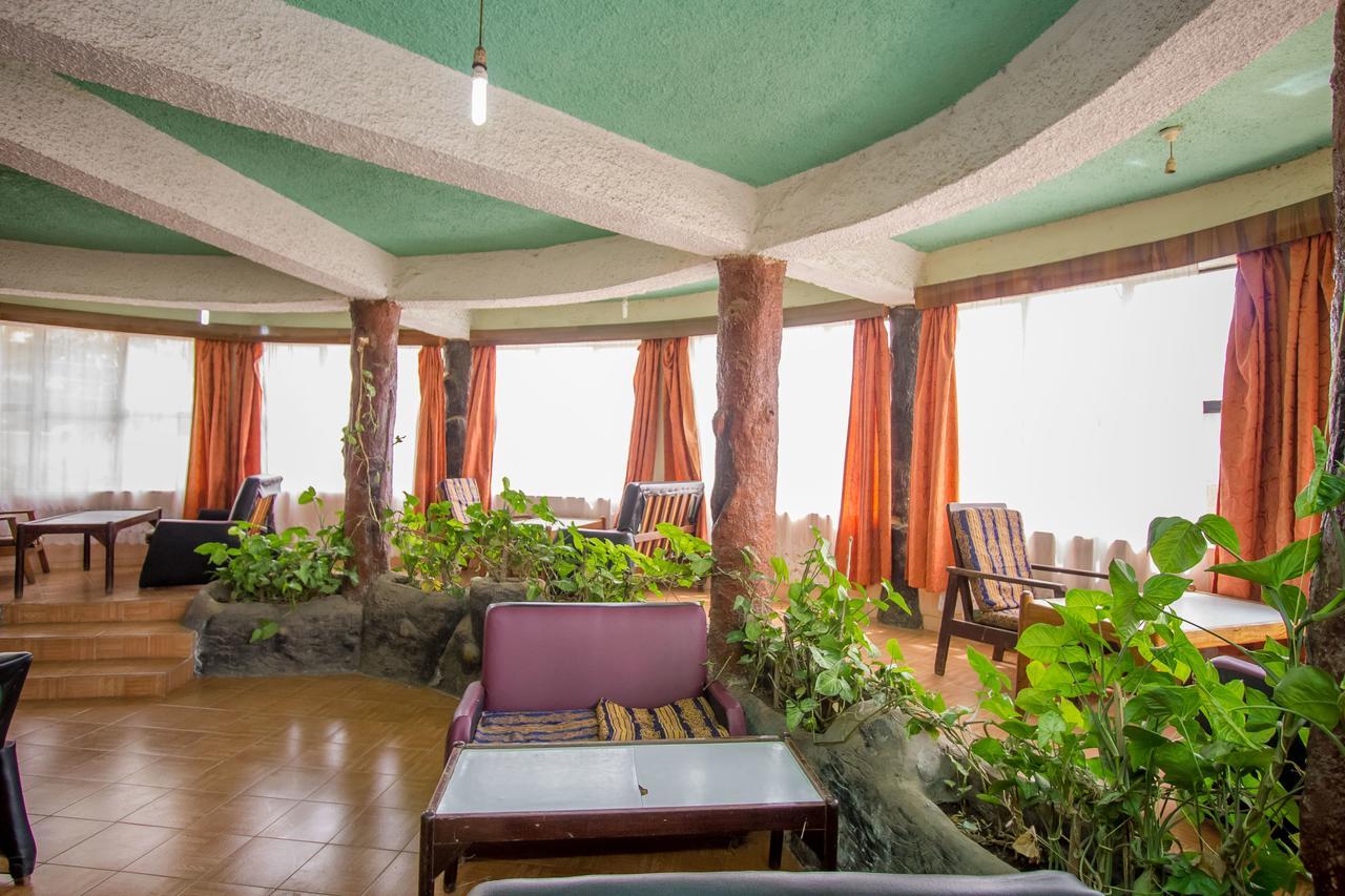 Hotel Genevieve Nakuru Zewnętrze zdjęcie