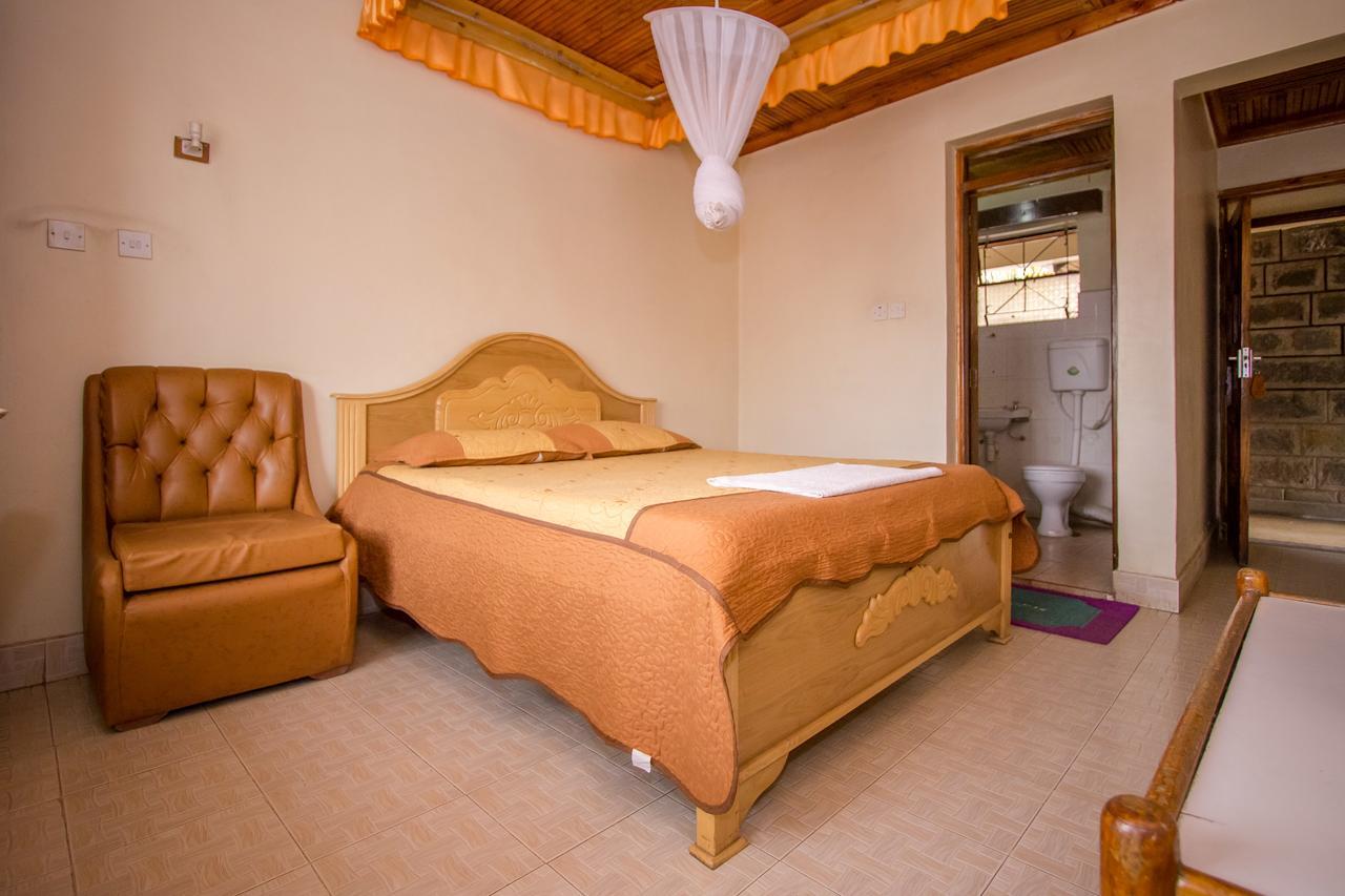 Hotel Genevieve Nakuru Zewnętrze zdjęcie